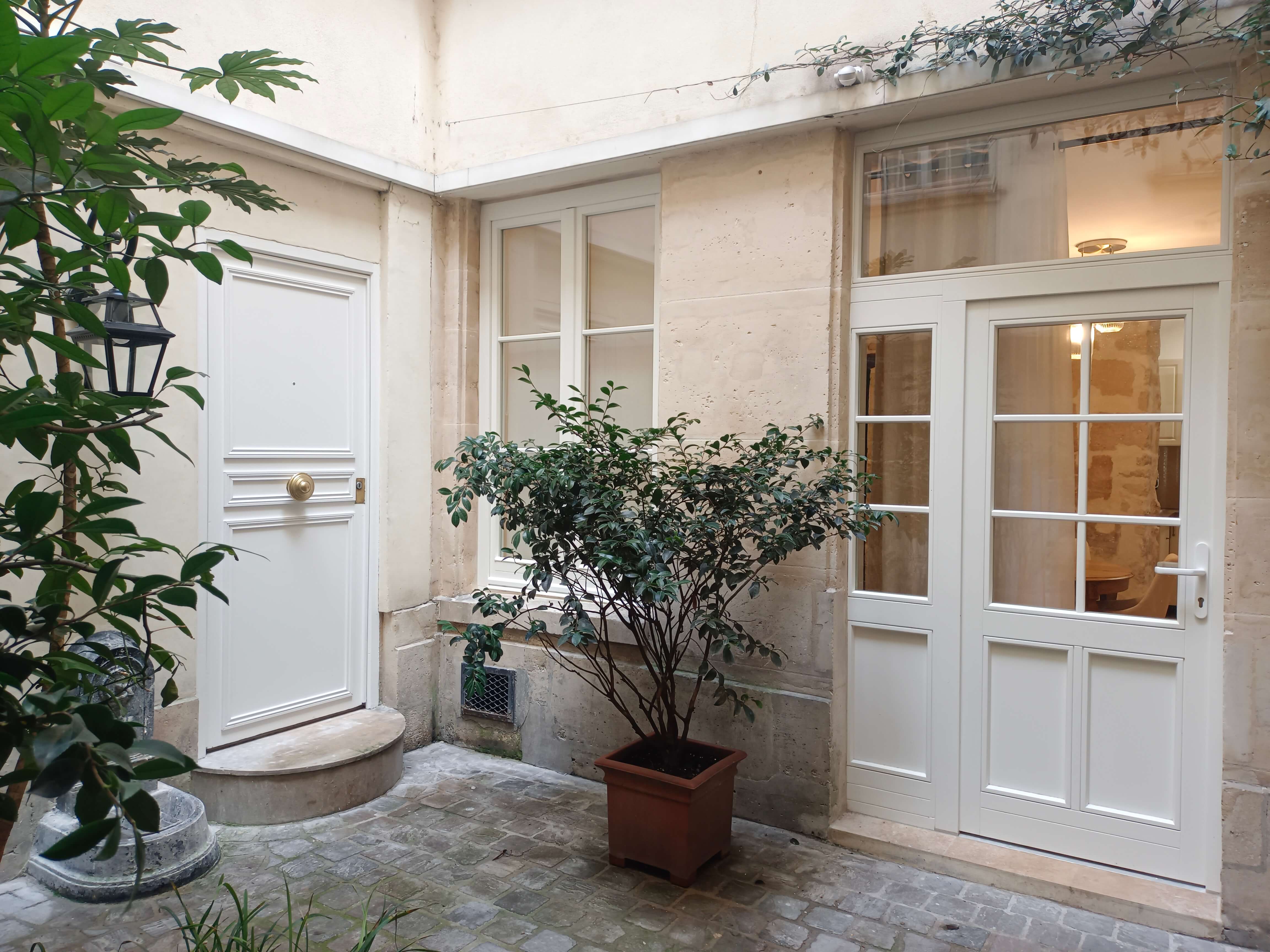 Location Appartement Meublé PARIS