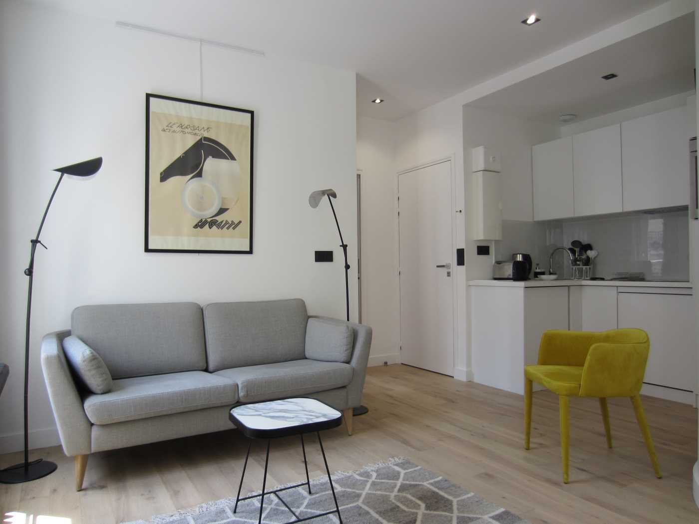 Location Appartement Meublé Paris 08