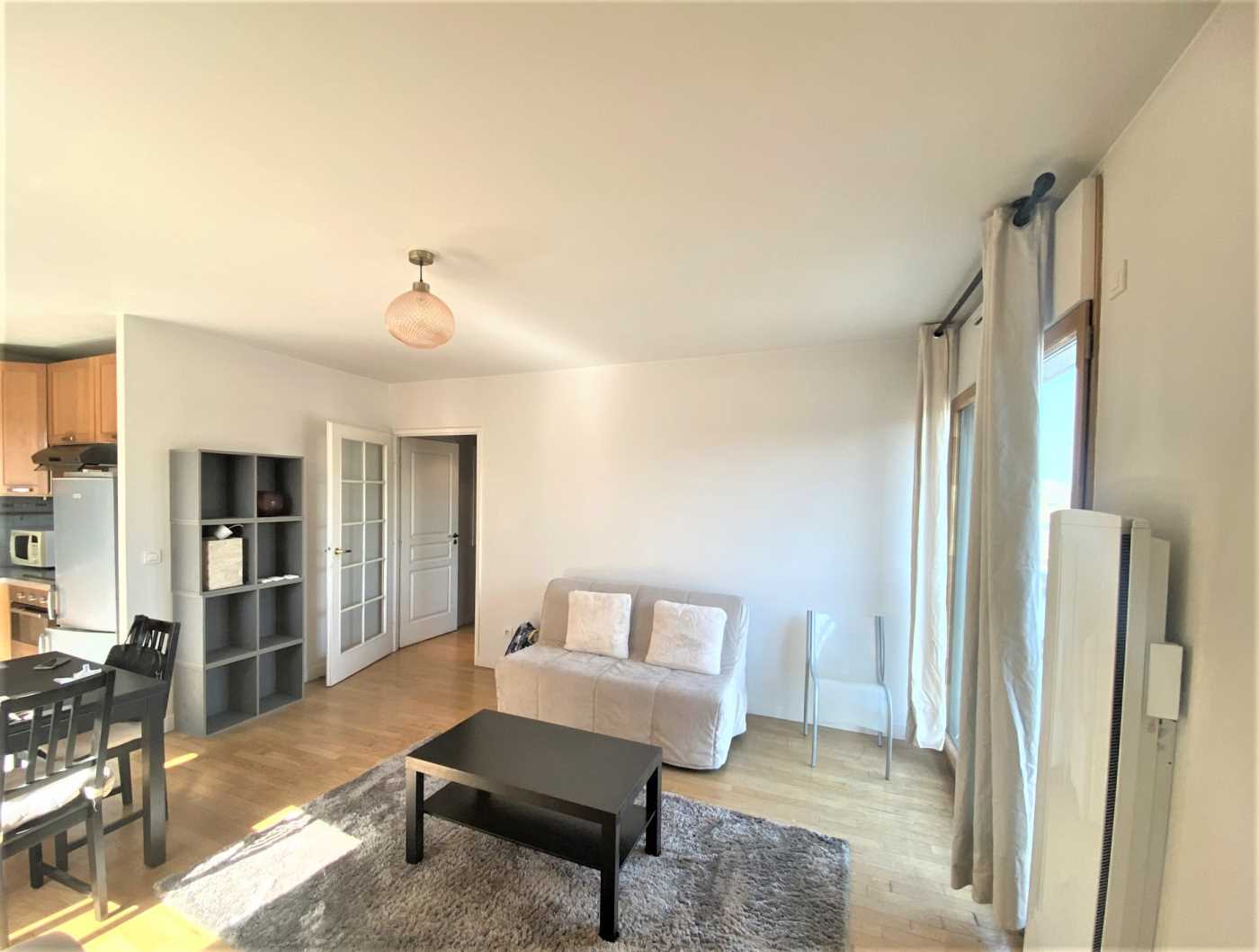 Location Appartement Meublé PARIS